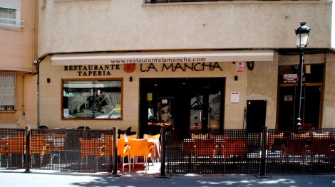 Fachada del restaurante La Mancha de Albacete